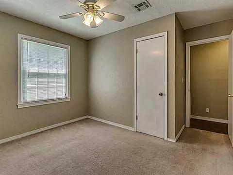 5207 N Willow Ave, Bethany, OK 73008 photo 17