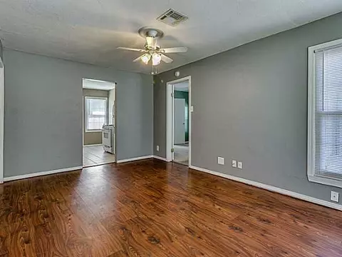 5207 N Willow Ave, Bethany, OK 73008 photo 5