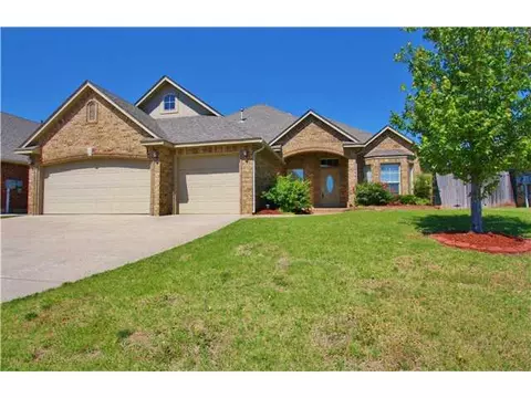 1113 Jacob Dr, Moore, OK 73160 photo 1