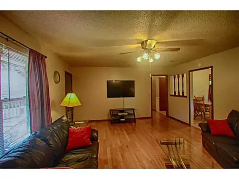 1100 Silver Maple, Moore, OK 73160 photo 7
