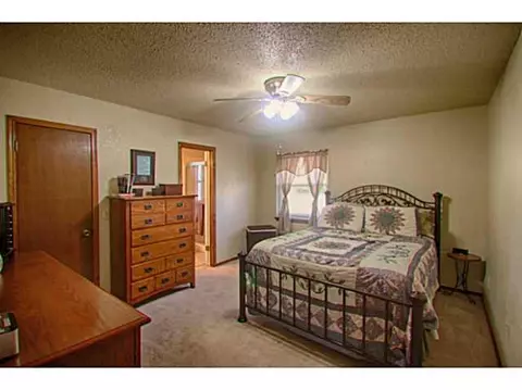 1100 Silver Maple, Moore, OK 73160 photo 11