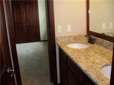 1801 Riviera Dr, Tuttle, OK 73089 photo 12