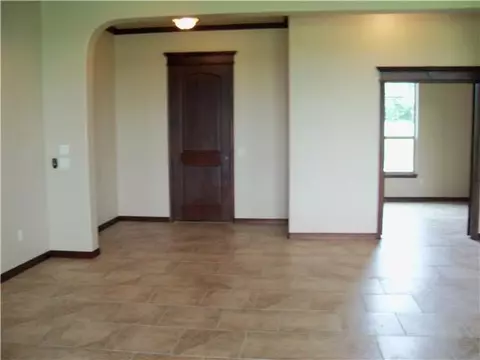 1801 Riviera Dr, Tuttle, OK 73089 photo 7