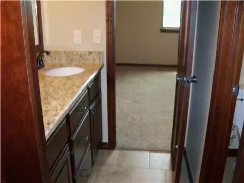 1801 Riviera Dr, Tuttle, OK 73089 photo 14