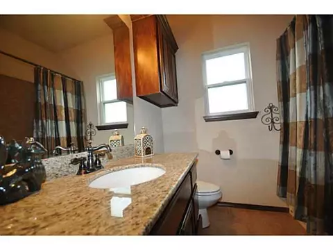1908 Evans Ct, Moore, OK 73160 photo 17