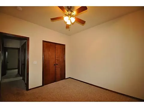 1908 Evans Ct, Moore, OK 73160 photo 16