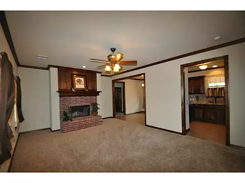1908 Evans Ct, Moore, OK 73160 photo 5