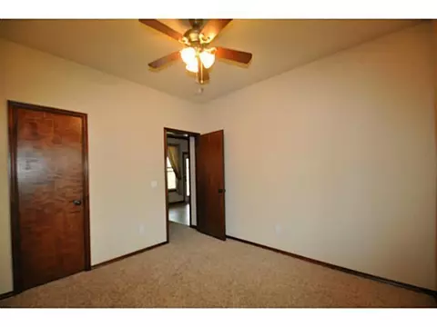1908 Evans Ct, Moore, OK 73160 photo 15