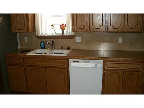 1663 S Fishmarket Rd, Mcloud, OK 74851 photo 7