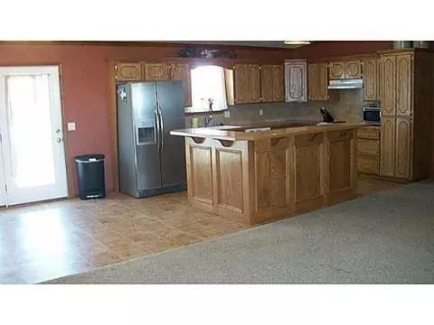 1663 S Fishmarket Rd, Mcloud, OK 74851 photo 5