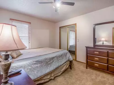905 Randall Dr, Moore, OK 73160 photo 17