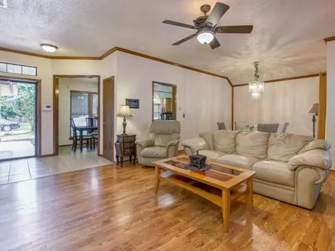 905 Randall Dr, Moore, OK 73160 photo 7
