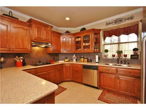 600 Colbert St, Tuttle, OK 73089 photo 5