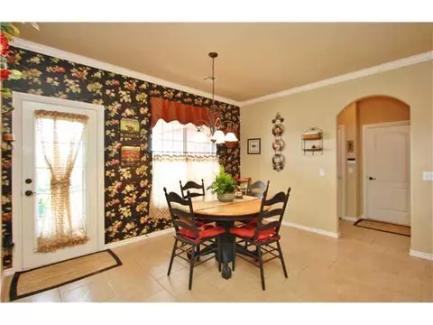600 Colbert St, Tuttle, OK 73089 photo 7