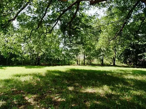 512 E Main St, Tecumseh, OK 74873 photo 10