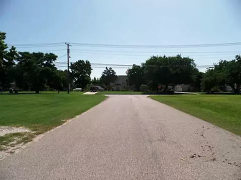 512 E Main St, Tecumseh, OK 74873 photo 12