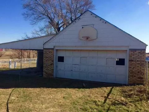 13400 John Wayne, Perry, OK 73077 photo 4