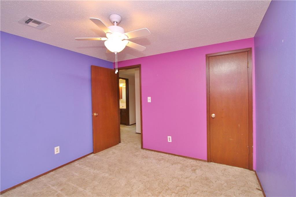 215 E Willow Pl, Yukon, OK 73099 photo 20