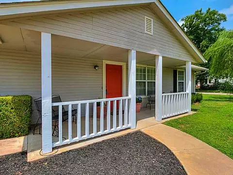 801 Maple St, Yukon, OK 73099 photo 3