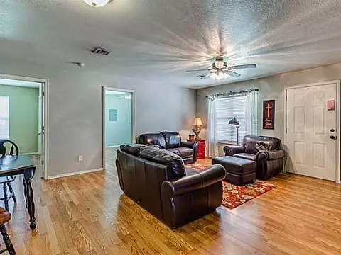 801 Maple St, Yukon, OK 73099 photo 8