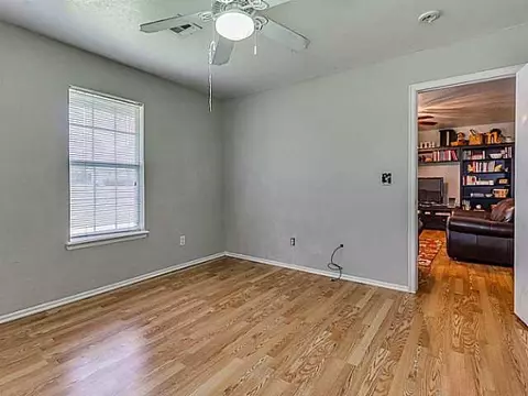 801 Maple St, Yukon, OK 73099 photo 12