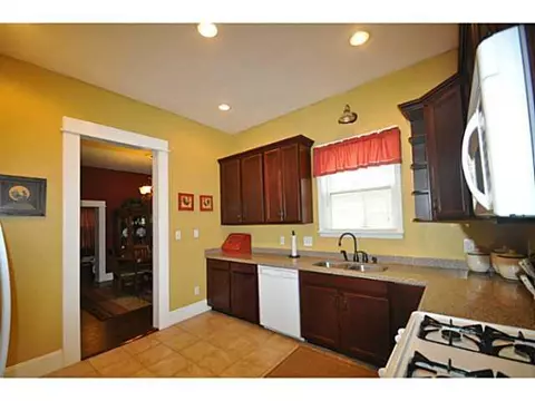 724 E Warner Ave, Guthrie, OK 73044 photo 6