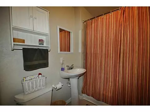 724 E Warner Ave, Guthrie, OK 73044 photo 16