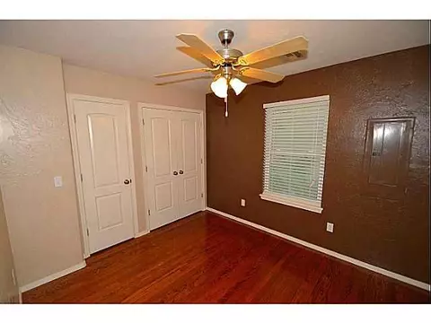1502 Barkley St, Norman, OK 73071 photo 9