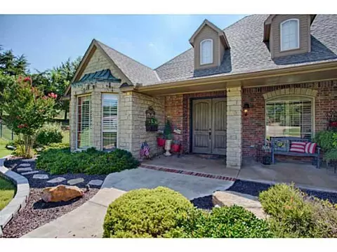 32311 Whippoorwill Dr, Norman, OK 73072 photo 2
