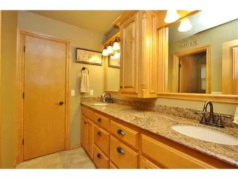 3015 Creekview Dr, Tuttle, OK 73089 photo 17