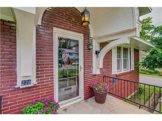 228 E Duffy St, Norman, OK 73069 photo 3