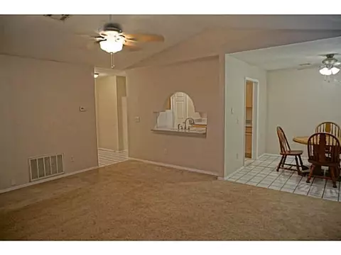 1032 Cedarcrest St, Norman, OK 73071 photo 3