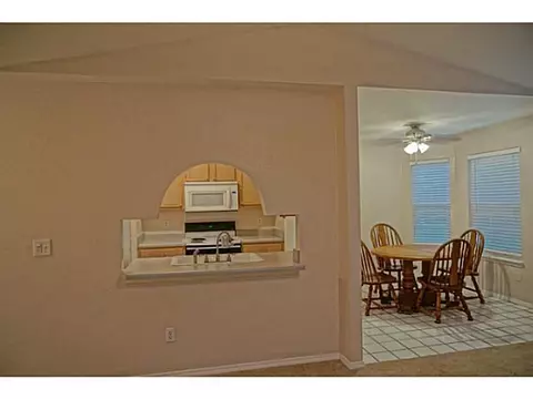 1032 Cedarcrest St, Norman, OK 73071 photo 4