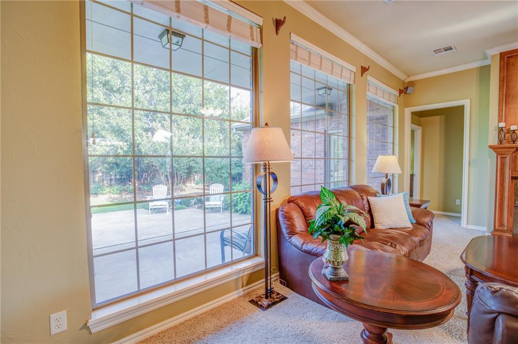 3216 Amberwood Ct, Edmond, OK 73003 photo 4
