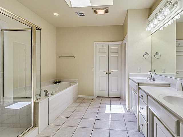 3216 Amberwood Ct, Edmond, OK 73003 photo 12