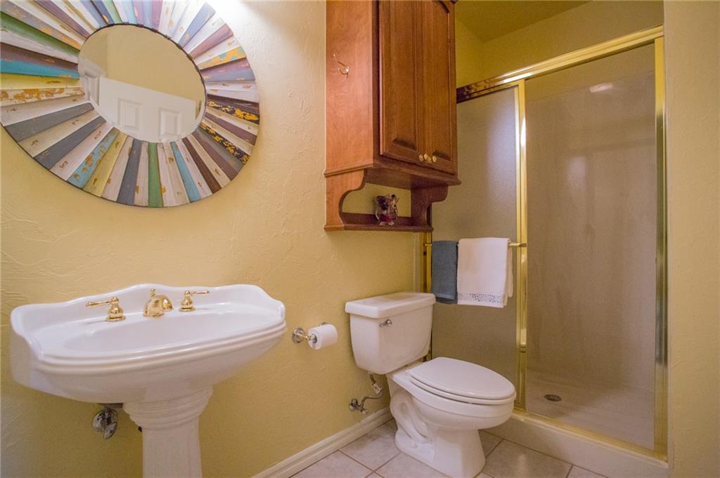 3216 Amberwood Ct, Edmond, OK 73003 photo 16