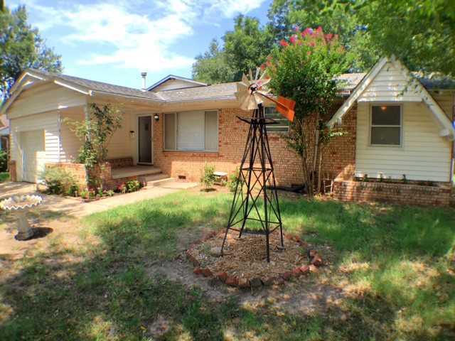 7009 NW 60th St, Bethany, OK 73008 photo 1
