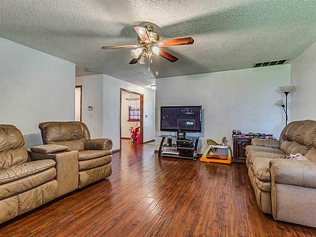 1512 Sequoyah St, Moore, OK 73160 photo 5