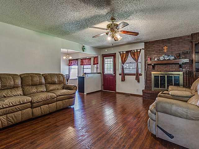 1512 Sequoyah St, Moore, OK 73160 photo 3