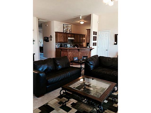 4017 Queens Dr, Moore, OK 73160 photo 4