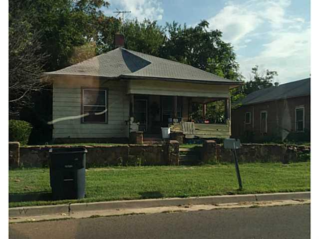 1318 E Main St, Shawnee, OK 74801 photo 1
