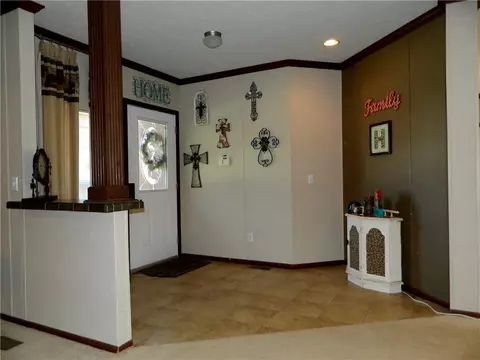 18686 Fishmarket Rd, Mcloud, OK 74851 photo 2