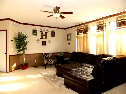 18686 Fishmarket Rd, Mcloud, OK 74851 photo 9