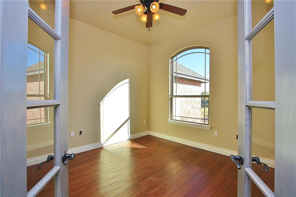 709 Arrowhead, Tuttle, OK 73089 photo 9