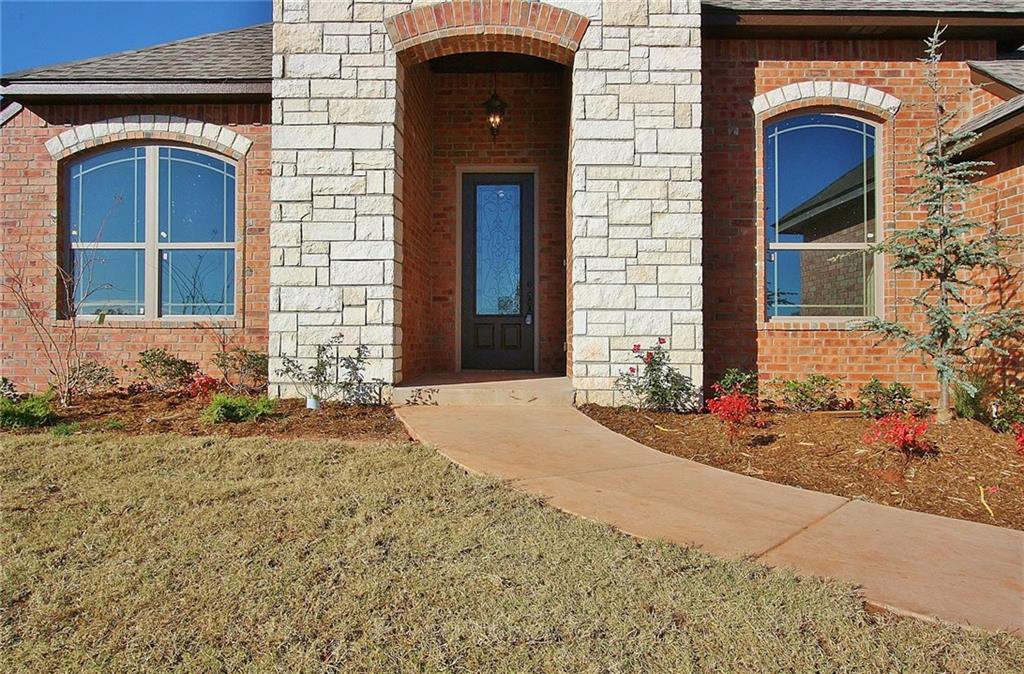 709 Arrowhead, Tuttle, OK 73089 photo 3
