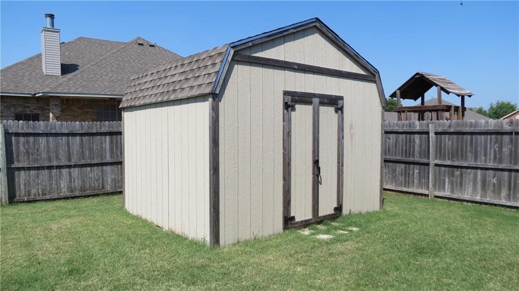 1605 32nd, Moore, OK 73160 photo 6