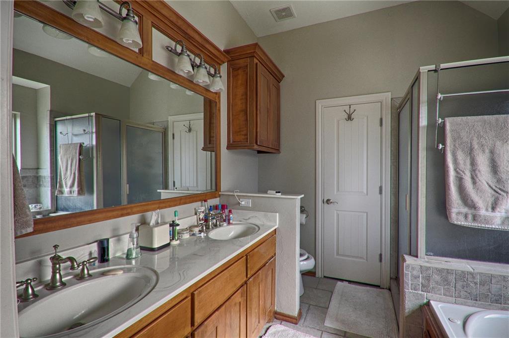 2101 SE 9th St, Moore, OK 73160 photo 16
