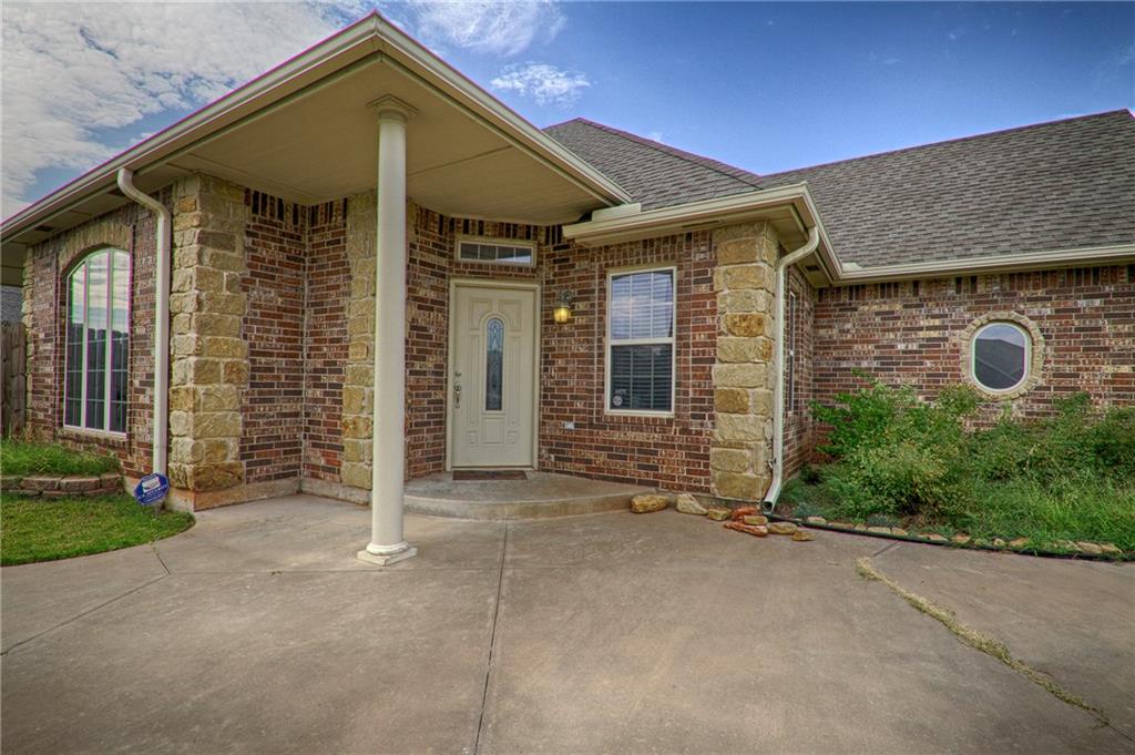 2101 SE 9th St, Moore, OK 73160 photo 4