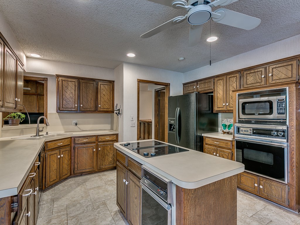 6201 Raspberry Trl, Edmond, OK 73034 photo 6