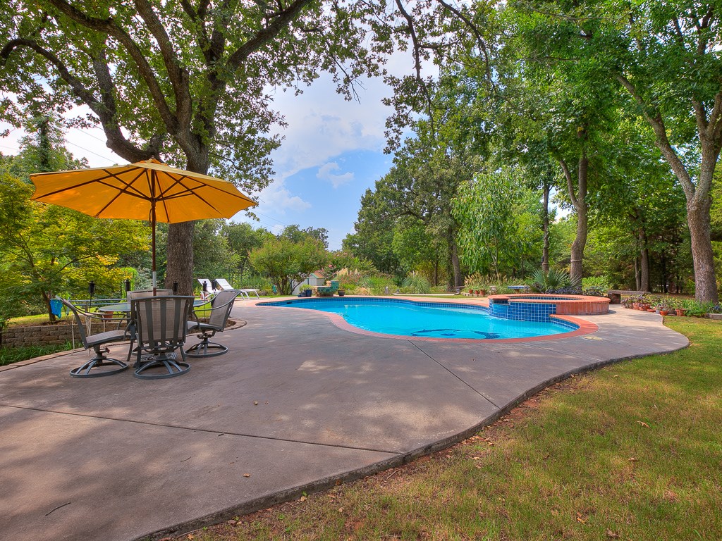 6201 Raspberry Trl, Edmond, OK 73034 photo 24